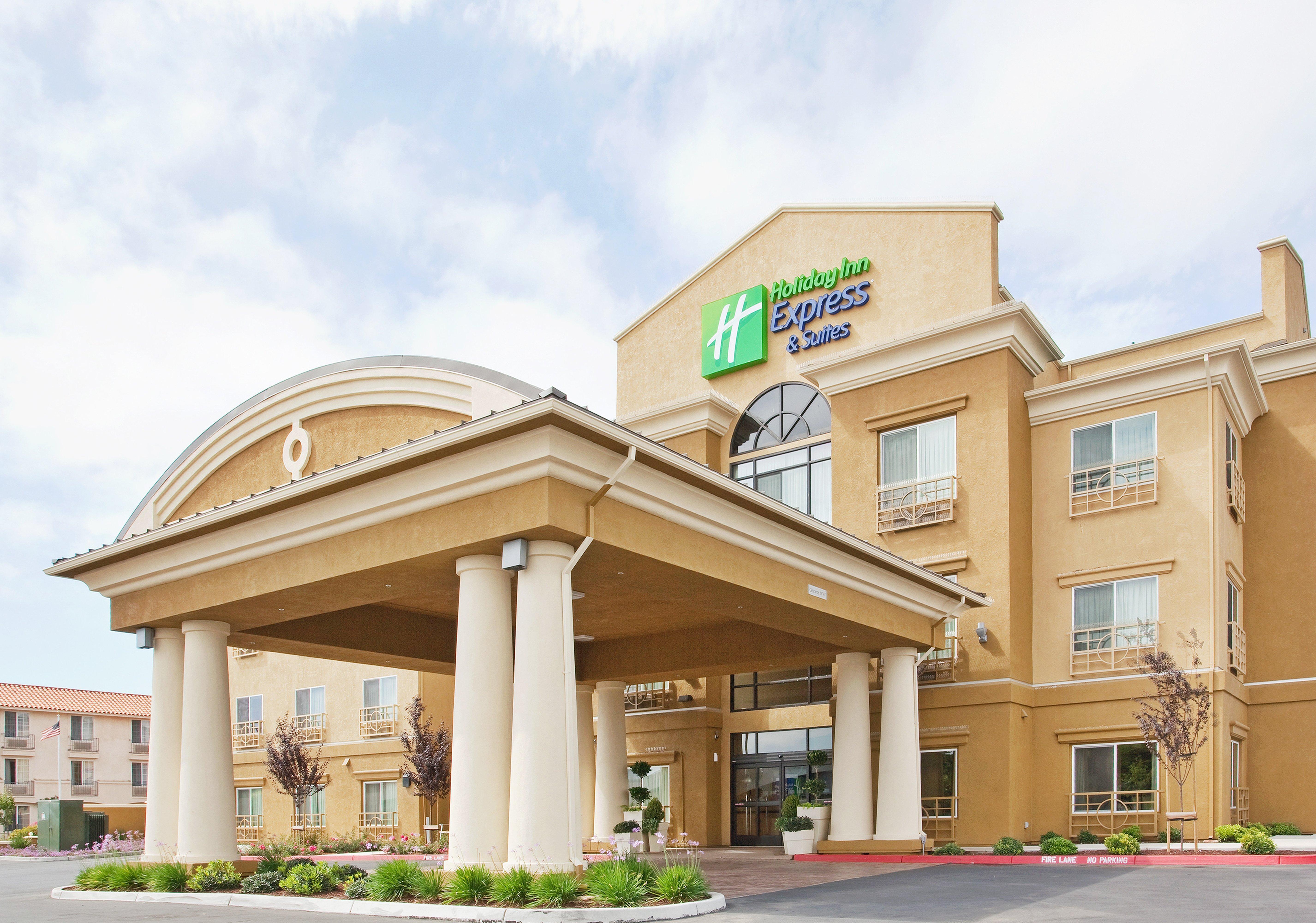 Holiday Inn Express & Suites Salinas By Ihg Dış mekan fotoğraf