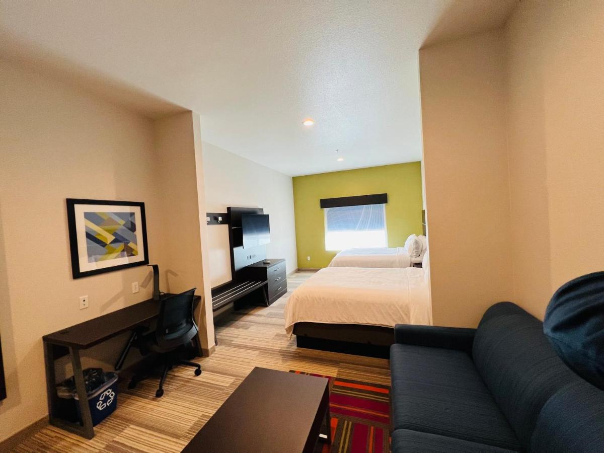 Holiday Inn Express & Suites Salinas By Ihg Dış mekan fotoğraf