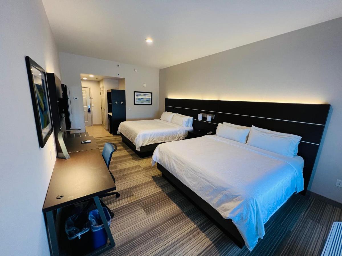 Holiday Inn Express & Suites Salinas By Ihg Dış mekan fotoğraf