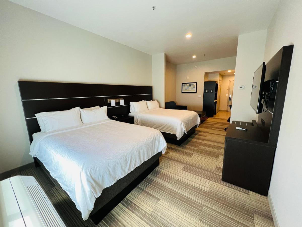 Holiday Inn Express & Suites Salinas By Ihg Dış mekan fotoğraf