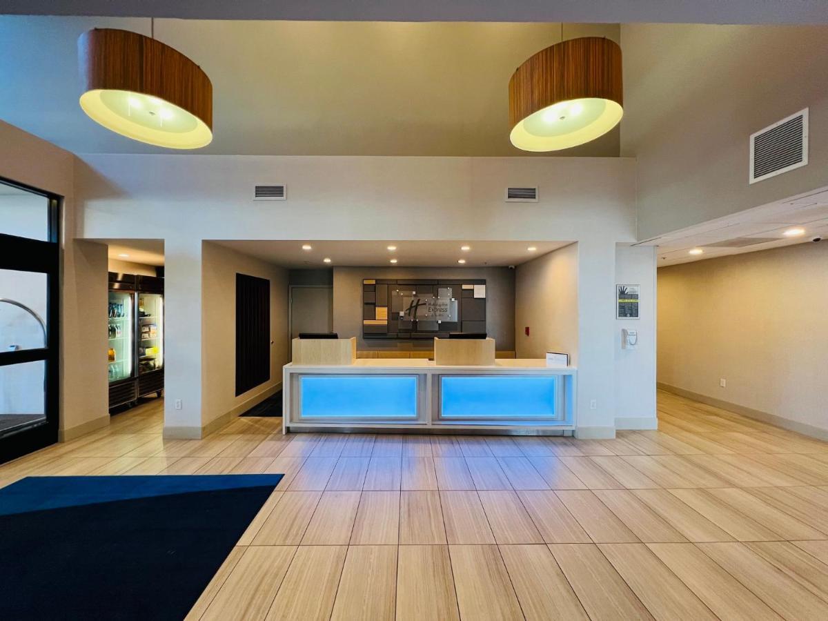 Holiday Inn Express & Suites Salinas By Ihg Dış mekan fotoğraf