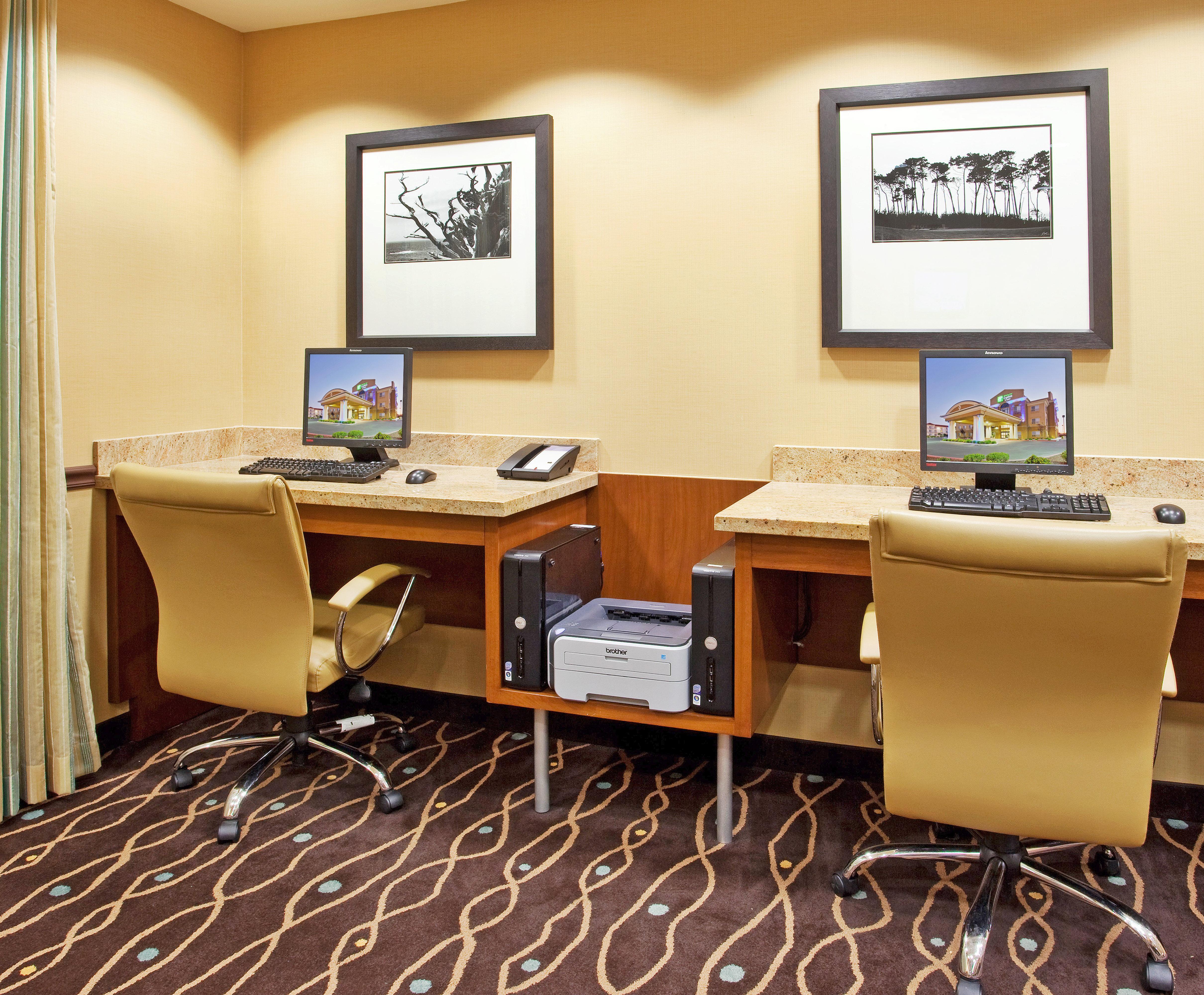 Holiday Inn Express & Suites Salinas By Ihg Dış mekan fotoğraf